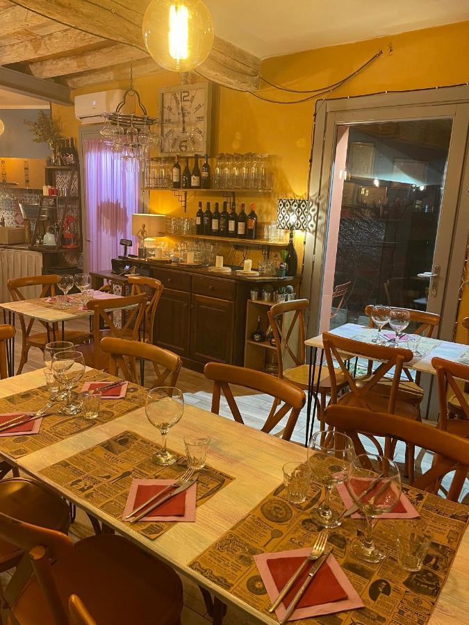B&B "La Foresteria Del Merlin Cocai" Мантуя Экстерьер фото